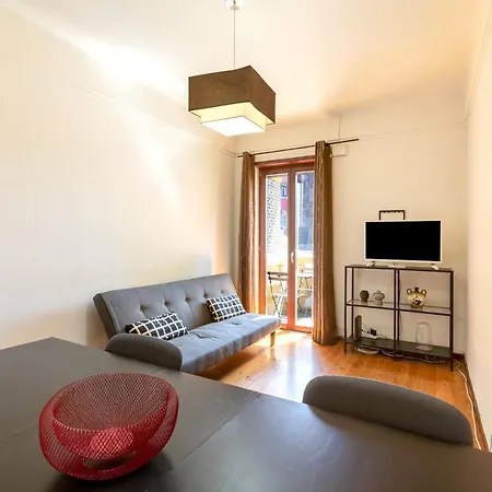 Sunny House #1 - Center Apartment