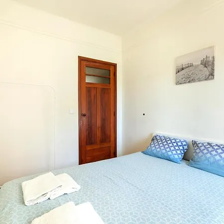 Sunny House #1 - Center Apartment